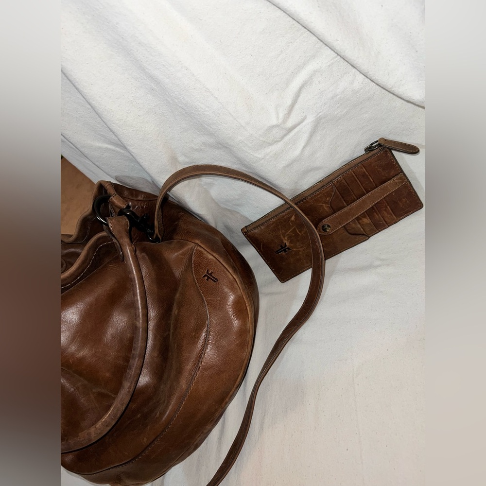 FRYE Brown/Cognac Leather Women's Hobo Tote Bag with Matching Wallet